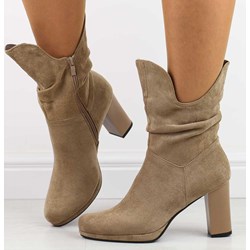 Botki Jezzi zamszowe z zamkiem casual  - zdjęcie produktu