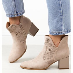 Botki Daszyński z zamkiem beżowe na obcasie  - zdjęcie produktu