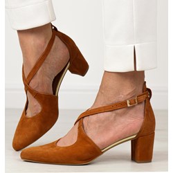 Czółenka Prestige z klamrą  - zdjęcie produktu