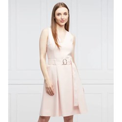 Sukienka Hugo Boss z paskiem  - zdjęcie produktu