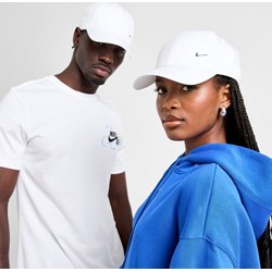 Czapka z daszkiem damska Nike - JD Sports  - zdjęcie produktu
