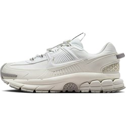 Buty sportowe damskie Nike - streetstyle24.pl - zdjęcie produktu