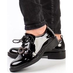 Półbuty damskie S.Barski sznurowane casual na płaskiej podeszwie  - zdjęcie produktu