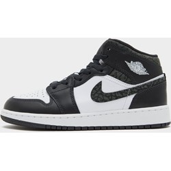 Buty sportowe dziecięce Nike wiązane  - zdjęcie produktu