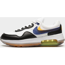 Buty sportowe dziecięce Nike sznurowane  - zdjęcie produktu