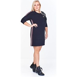 Granatowa sukienka Fokus z długim rękawem z okrągłym dekoltem trapezowa  - zdjęcie produktu