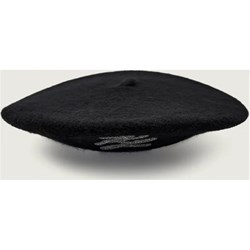Beret damski Karl Lagerfeld - Gomez Fashion Store - zdjęcie produktu