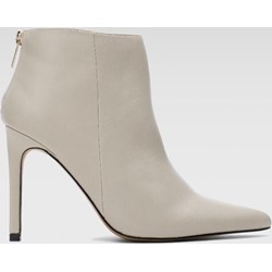 Botki Jenny Fairy eleganckie z zamkiem na szpilce  - zdjęcie produktu