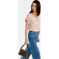 Bluzka damska Mohito z wiskozy z krótkim rękawem z dekoltem w serek  - zdjęcie produktu