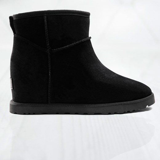 Botki UGG na koturnie casual