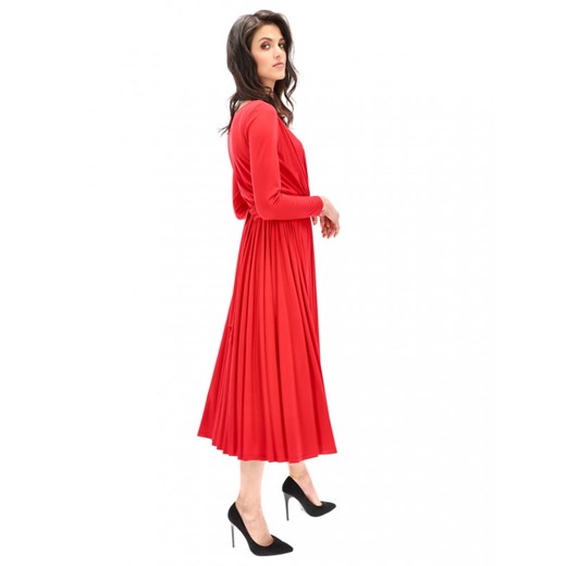 Elegancka czerwona sukienka z ozdobną klamrą L'AF CINTY 38 Eye For Fashion