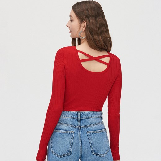 Cropp - Sweter z dekoltem na plecach - Czerwony Cropp L okazja Cropp