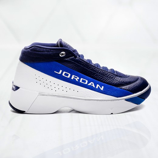 Jordan Team Showcase CD4150-101 44 1/2 Distance.pl wyprzedaż