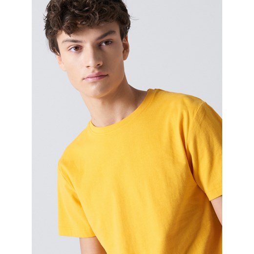 T-shirt męski Cropp żółty z krótkim rękawem 