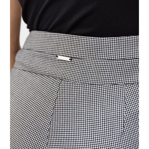 GUESS JEANS Spodnie CARRIE | Slim Fit 26 okazyjna cena Gomez Fashion Store