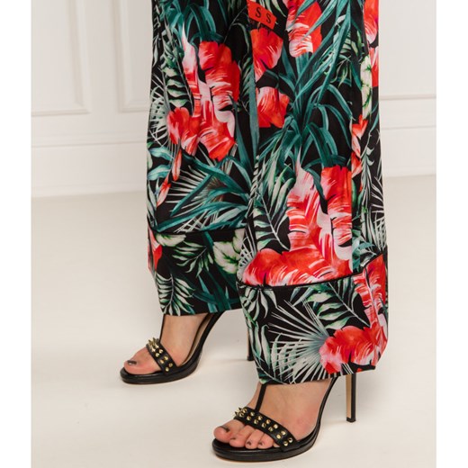 GUESS JEANS Spodnie AVERY | flare fit XS okazyjna cena Gomez Fashion Store