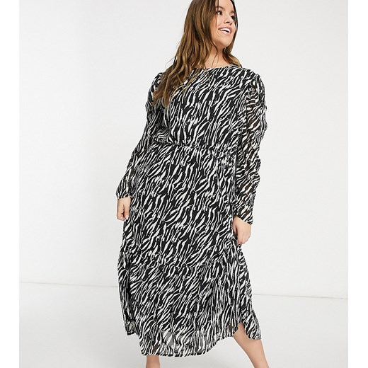 Sukienka Missguided Plus w zwierzęcy wzór z okrągłym dekoltem midi casualowa 