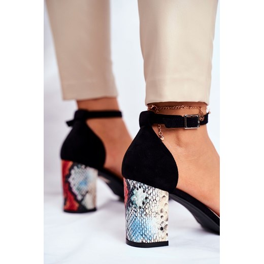 Sandały damskie Sergio Leone skórzane eleganckie z klamrą letnie 