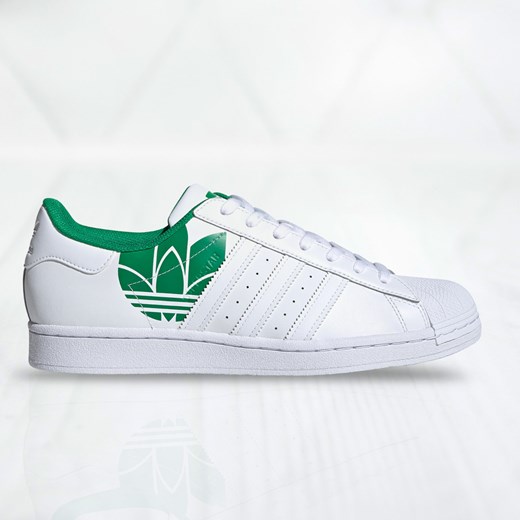 Buty sportowe damskie Adidas białe na płaskiej podeszwie sznurowane 