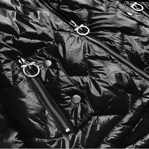 PIKOWANA KURTKA DAMSKA Z KAPTUREM CZARNA (B9562) Goodlookin.pl XXL (44) goodlookin.pl