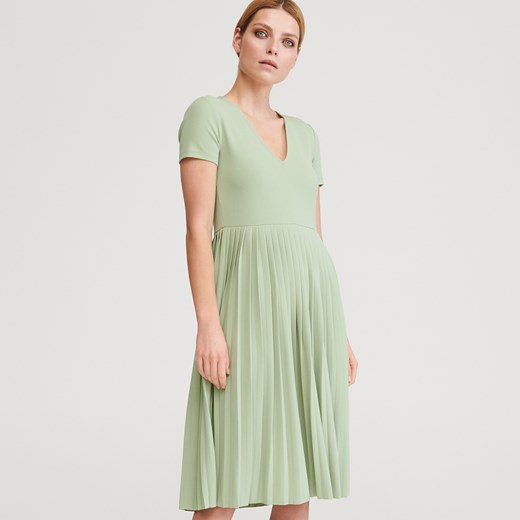 Reserved - Sukienka z plisowanym dołem - Zielony Reserved S okazyjna cena Reserved