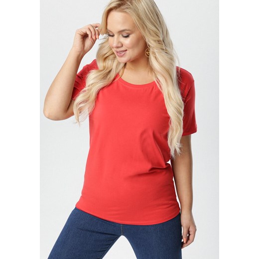 Czerwony T-shirt Aetheriel ze sklepu Born2be Odzież w kategorii Bluzki damskie - zdjęcie 104010623