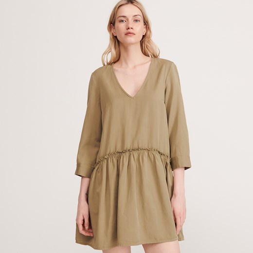Reserved - Gładka sukienka z Tencelem™ - Zielony Reserved 44 Reserved wyprzedaż