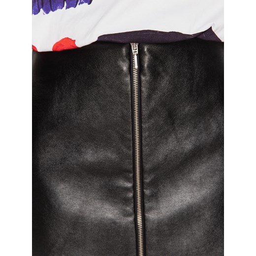 Czarna spódnica mini z imitacji skóry Rabarbar Rabarbar 38 Eye For Fashion