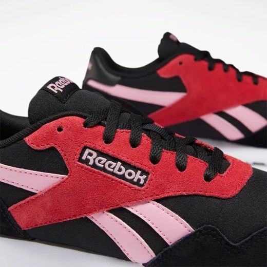 Buty sportowe damskie Reebok płaskie czarne sznurowane ze skóry 