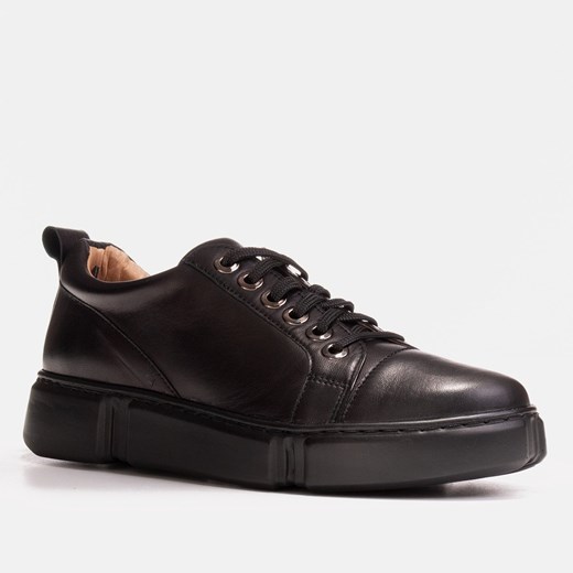 Lekkie sneakersy z czarnej skóry licowej Marco Shoes 38 promocyjna cena Marco Shoes