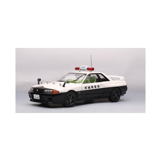 AUTOART Nissan Skyline GTR R32 Police 