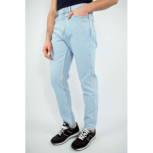 jeansy męskie tommy jeans dm0dm05877 niebieskie ze sklepu Royal Shop w kategorii Jeansy męskie - zdjęcie 107589600
