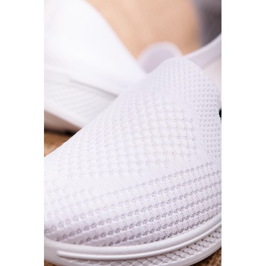 Białe buty sportowe wsuwane slip on Casu 11004-1 Casu 39 Casu.pl