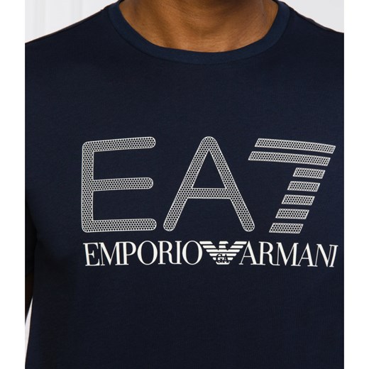 T-shirt męski granatowy Emporio Armani w stylu młodzieżowym z krótkim rękawem 