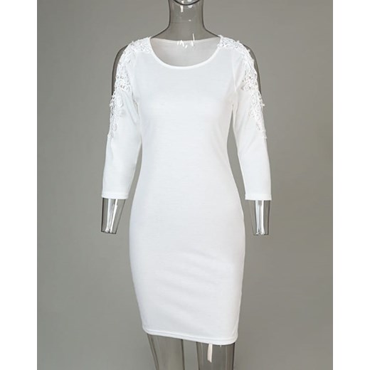 Sukienka Kendallme biała z okrągłym dekoltem 