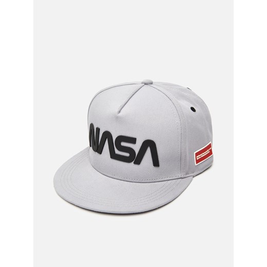 Cropp - Czapka snapback NASA - szary ze sklepu Cropp w kategorii Czapki z daszkiem męskie - zdjęcie 108440422