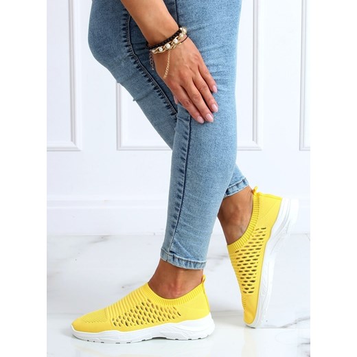 Buty sportowe damskie w abstrakcyjnym wzorze z tkaniny 