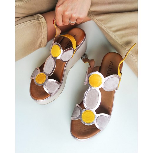 beżowo-żółte sandały damskie skórzane na koturnie 103-8021-BEŻ Kulig 36 promocyjna cena KULIG