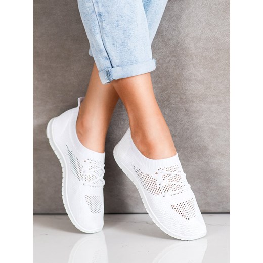 Buty sportowe damskie białe CzasNaButy wiązane na płaskiej podeszwie na wiosnę 