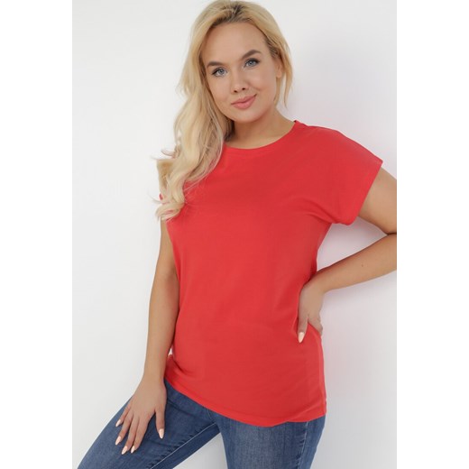 Czerwony T-shirt Astrissis ze sklepu Born2be Odzież w kategorii Bluzki damskie - zdjęcie 109176993