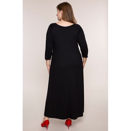 Długa czarna sukienka z dzianiny 58 Modne Duże Rozmiary