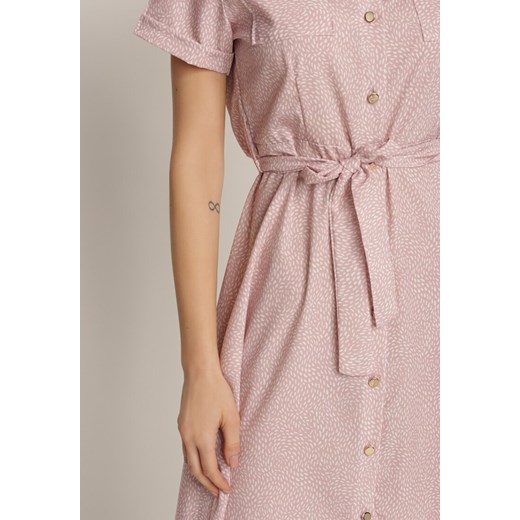 Sukienka Renee różowa z krótkimi rękawami midi 
