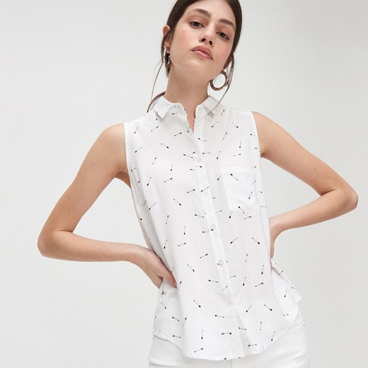 Cropp - Koszula bez rękawów - Biały Cropp XS promocja Cropp