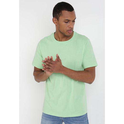 Jasnozielona Koszulka Avonmorra ze sklepu Born2be Odzież w kategorii T-shirty męskie - zdjęcie 110517912