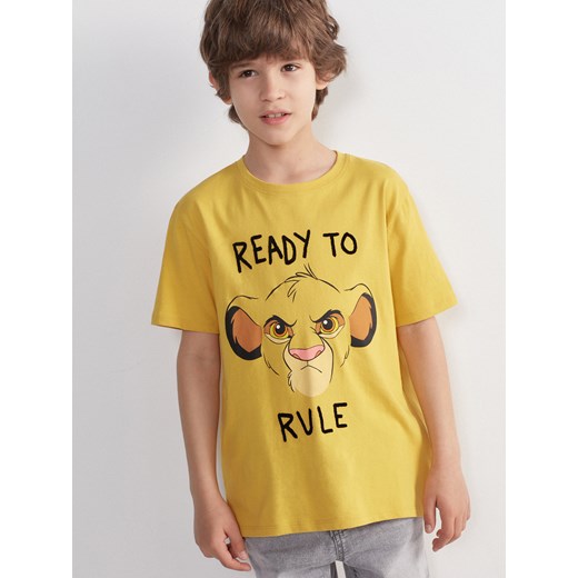 T-shirt chłopięce Reserved w zwierzęcy wzór żółty na lato 