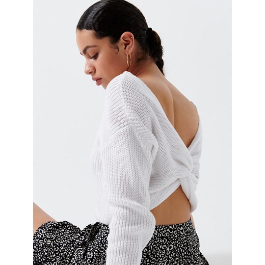 Cropp - Sweter z dekoltem w szpic - Biały Cropp S Cropp