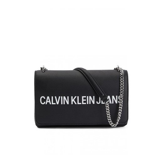 Listonoszka Calvin Klein średnia elegancka matowa skórzana na ramię 