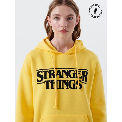 Cropp - Bluza Stranger Things - Żółty Cropp L okazja Cropp