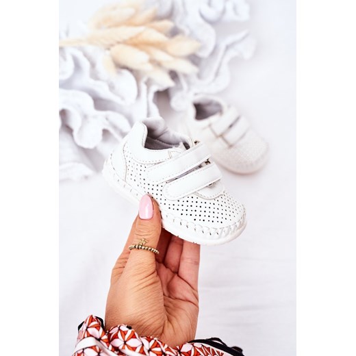Apawwa buciki niemowlęce na rzepy białe skórzane 