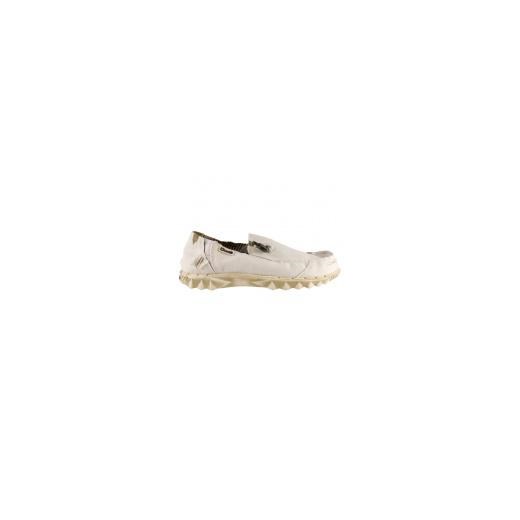 Legend White